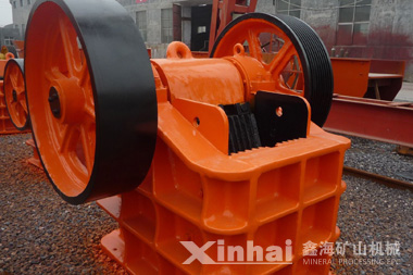 綠色節(jié)能破碎機(jī)