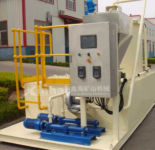 絮凝劑自動(dòng)計(jì)量控制裝置設(shè)備